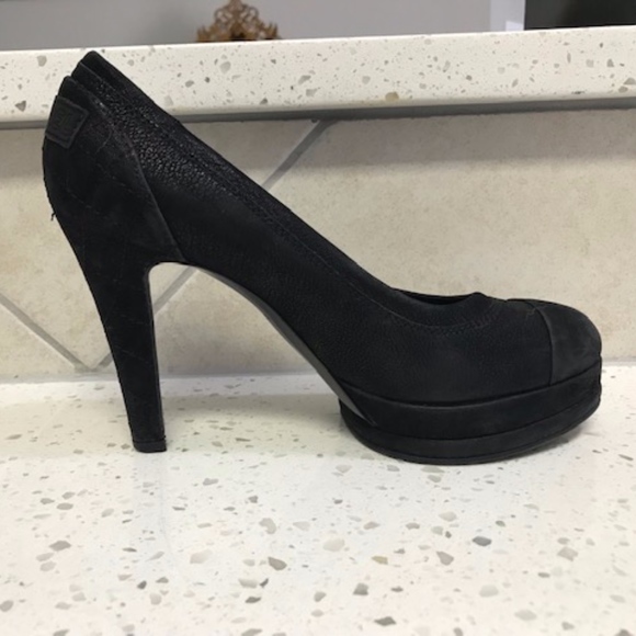 Black Chanel Suede Pumps Size 7 - Picture 4 of 8